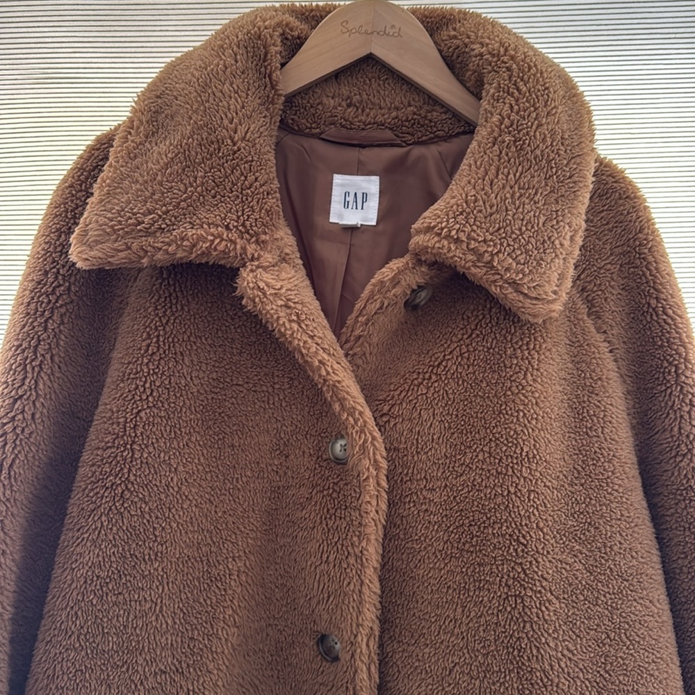 Gap Relaxed Sherpa Teddy Coat Camel Color. Size L… - image 2